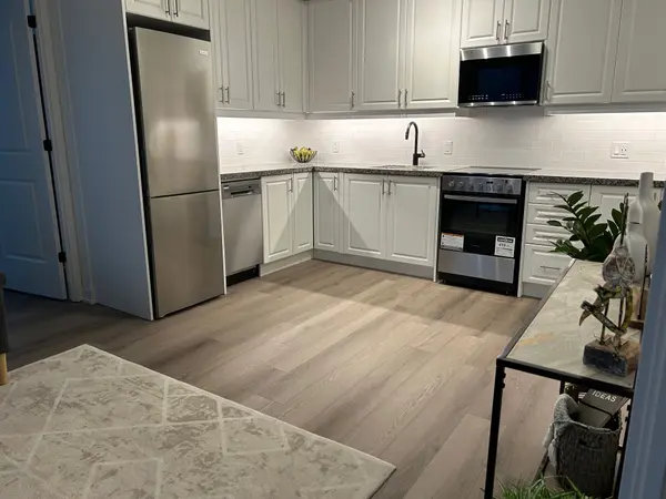 2333 Khalsa Gate #703, Oakville, ON L6M 0X7