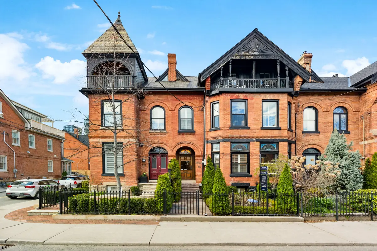 328 Wellesley ST E, Toronto C08, ON M4X 1H3
