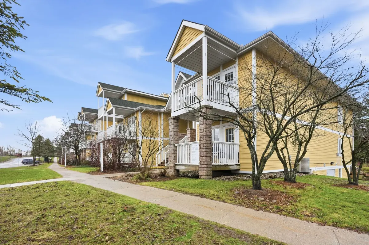 90 Highland DR #2106, Oro-medonte, ON L0L 2L0