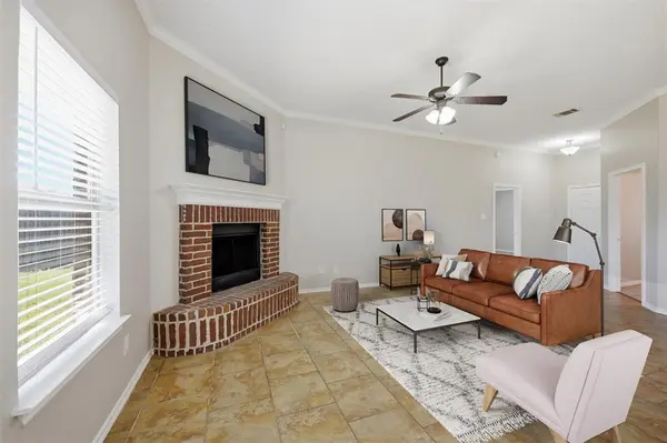 309 Highmeadow Road, Aubrey, TX 76227