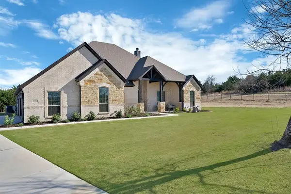 2008 Adams Overlook, Weatherford, TX 76088