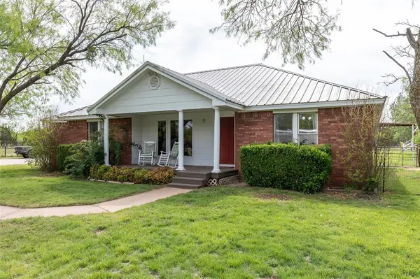 3273 Fm 89, Buffalo Gap, TX 79508