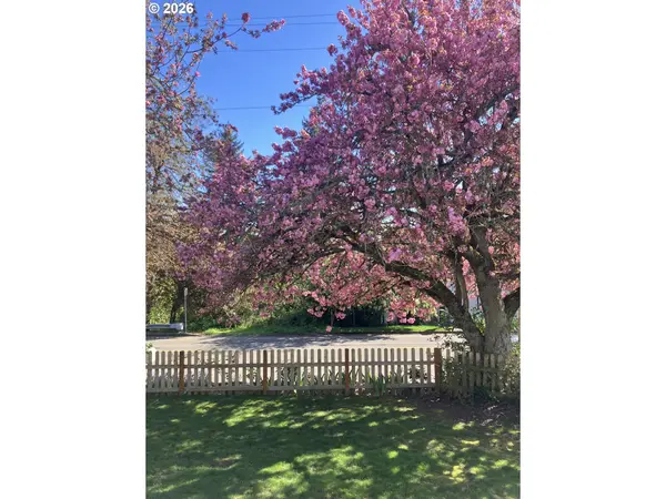 2219 SW 6TH AVE, Camas, WA 98607