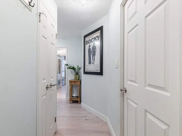 24 Wellesley ST W #513, Toronto C01, ON M4Y 2X6