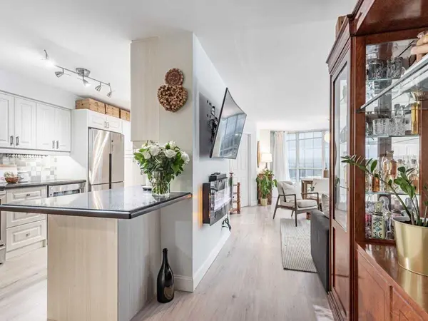 24 Wellesley ST W #513, Toronto C01, ON M4Y 2X6