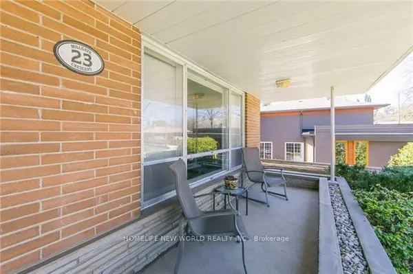 23 Millgate CRES, Toronto C15, ON M5K 1L5