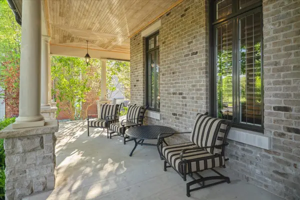 134 Front ST E, Whitby, ON L1N 1A1