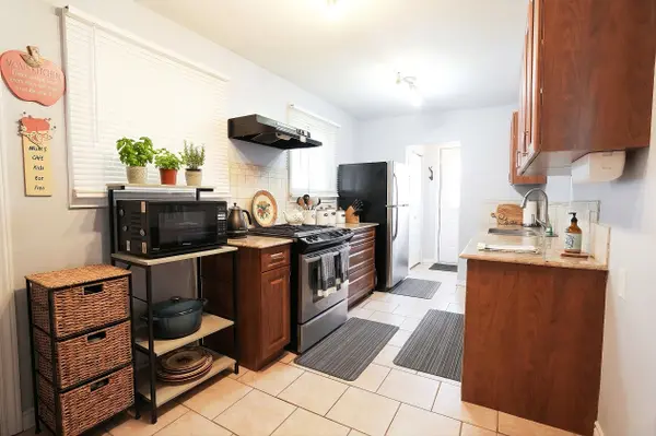 1391 Tatra DR, Pickering, ON L1W 1K7