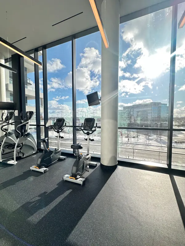 18 Rouge Valley DR W #703, Markham, ON L6G 0H1