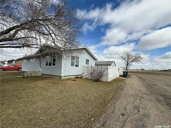 30 West ROAD, Kindersley, SK S0L 1S0