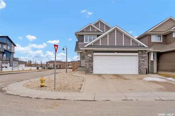 270 Lewin CRESCENT, Saskatoon, SK S7T 0T3