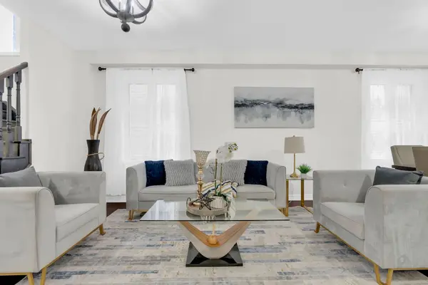 40 Muscovy DR, Brampton, ON L7A 4M4