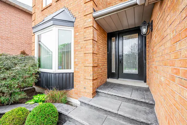 3655 Loyalist DR, Mississauga, ON L5L 4T6