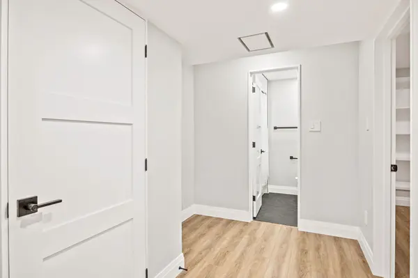 19 Master Green CRES, Brampton, ON L7A 3K3