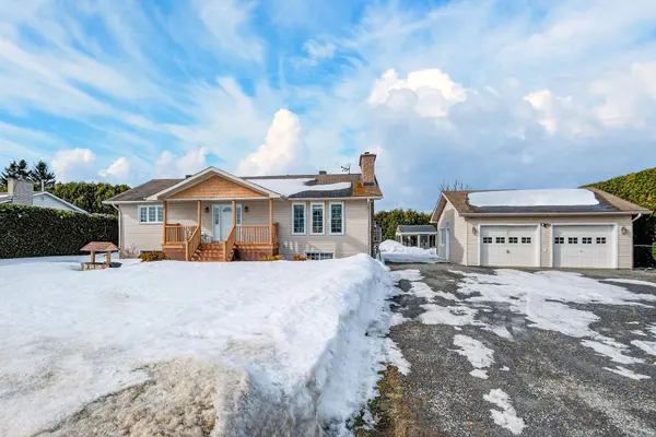 955 Lacroix RD, Clarence-rockland, ON K0A 2A0