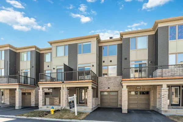 322 OLIVENITE Private, Barrhaven, ON K2J 7J4