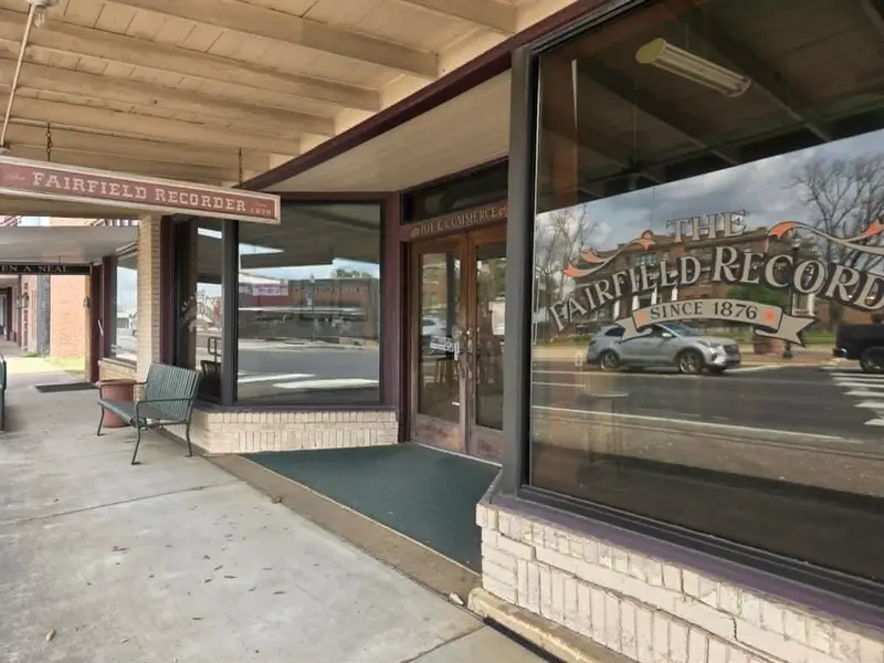 101 E Commerce Street, Fairfield, TX 75840