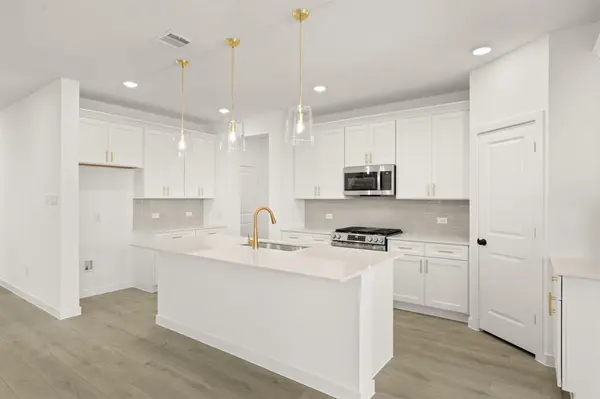 665 Tyronza Drive, Justin, TX 76247