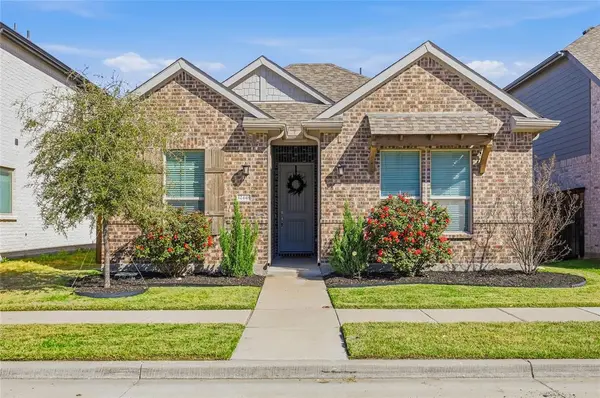 12448 Iveson Drive, Fort Worth, TX 76052