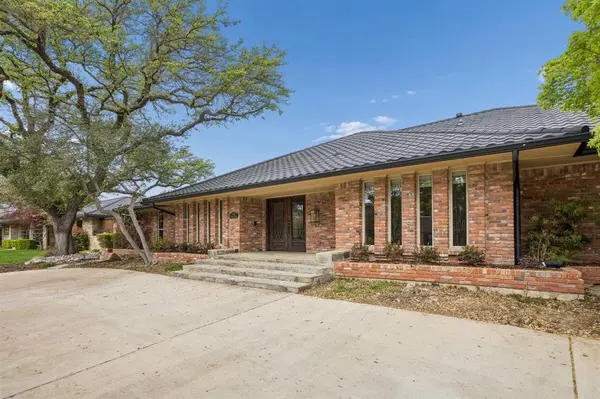 7023 Brookshire Drive, Dallas, TX 75230
