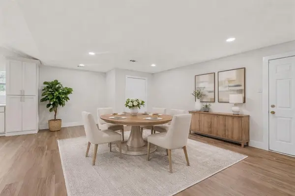 910 S Chatfield Street, Ennis, TX 75119