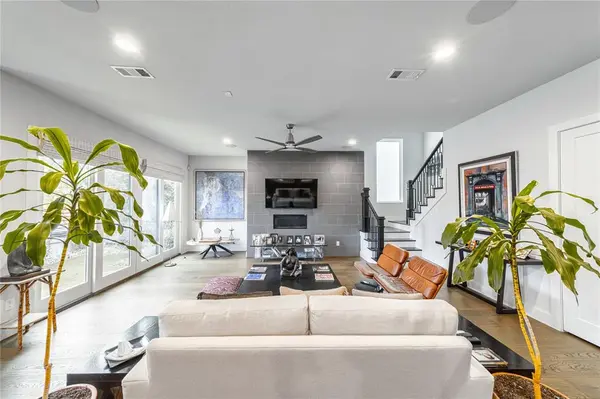 4144 Entrada Way, Dallas, TX 75219