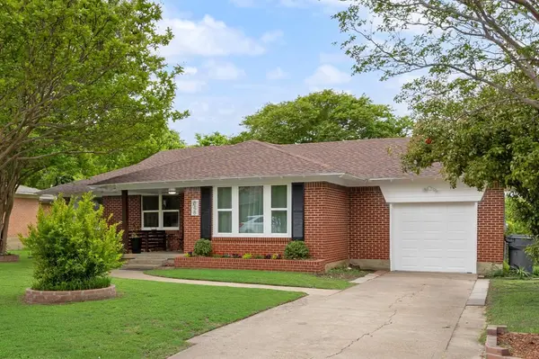 848 Glen Arbor Drive, Dallas, TX 75241