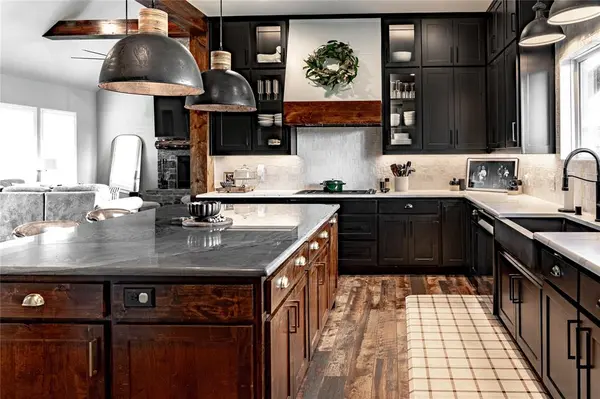 2667 VZ County Road 3208, Wills Point, TX 75169