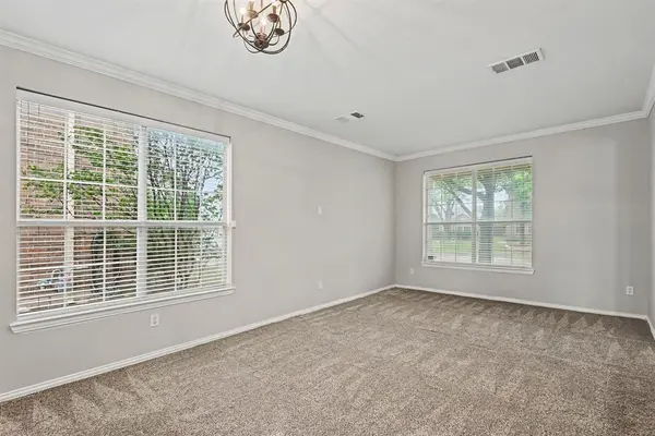 4009 Summerhill Lane, Fort Worth, TX 76244