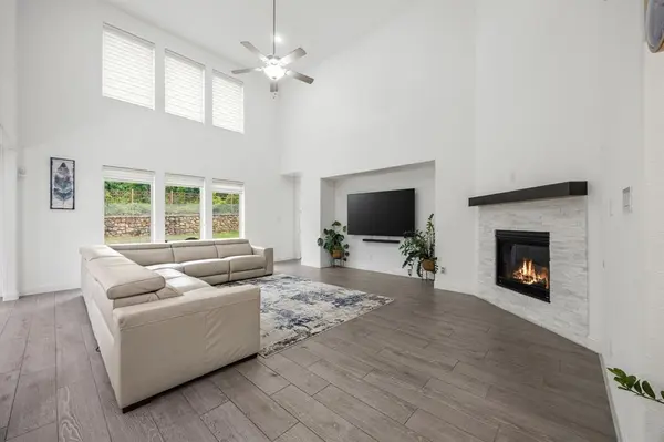 10736 Smoky Oak Trail, Argyle, TX 76226