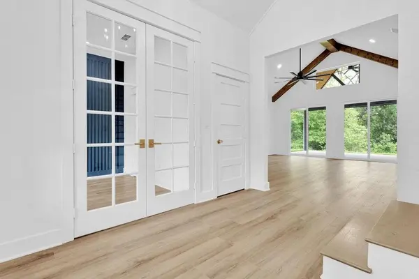 221 Brookside Drive, Hideaway, TX 75771