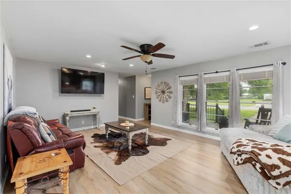 2006 Belmeade Street, Brownwood, TX 76801