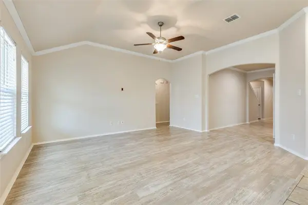 520 Pollyann Trail, Fort Worth, TX 76052