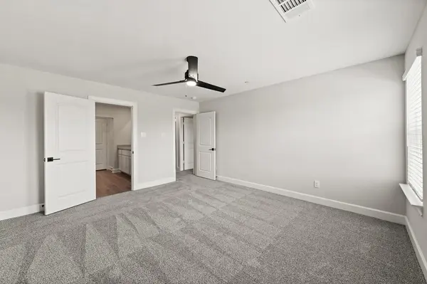 443 MB's Way, Pilot Point, TX 76258