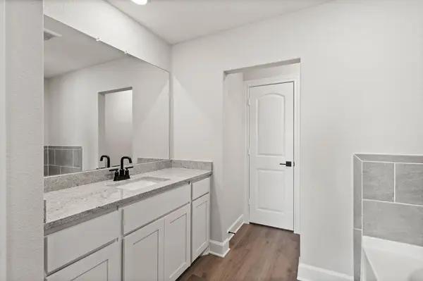 455 MB's Way, Pilot Point, TX 76258