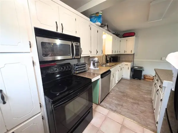 4214 Valview Drive, Waco, TX 76708