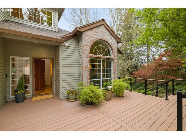 1727 SW WESTWOOD DR, Portland, OR 97239