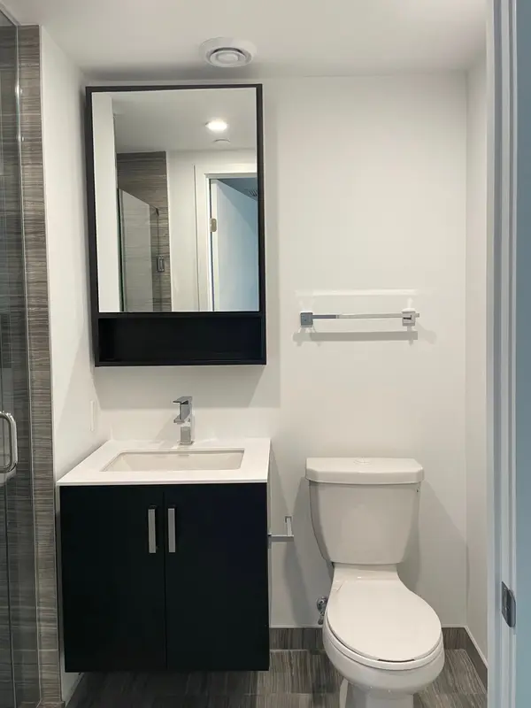 88 Queen ST E #3505, Toronto C08, ON M5C 0B6