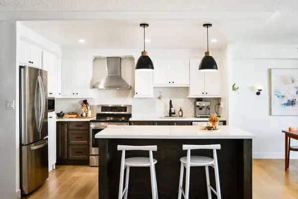 135 Marlee AVE #1004, Toronto W04, ON M6B 4C6