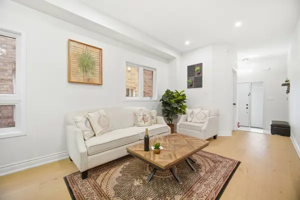 459 Pettit TRL, Milton, ON L9T 6N9