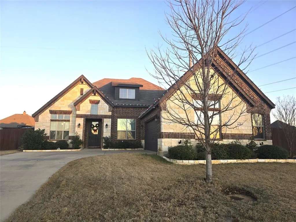 1441 Grassy Meadows Drive, Burleson, TX 76058