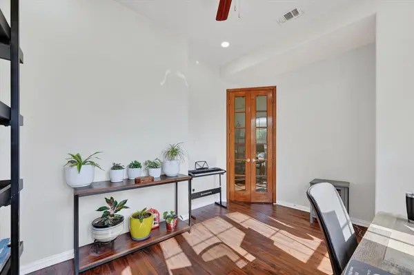 3812 Surf Street, Denton, TX 76208