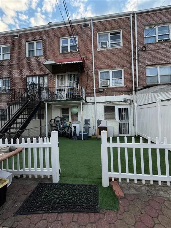 3019 80th ST, East Elmhurst, NY 11370