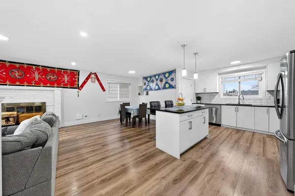 4915 Rundlehorn DR NE, Calgary, AB T1Y 3A3