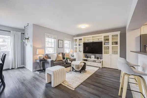 766 Challinor TER, Milton, ON L9T 7V5