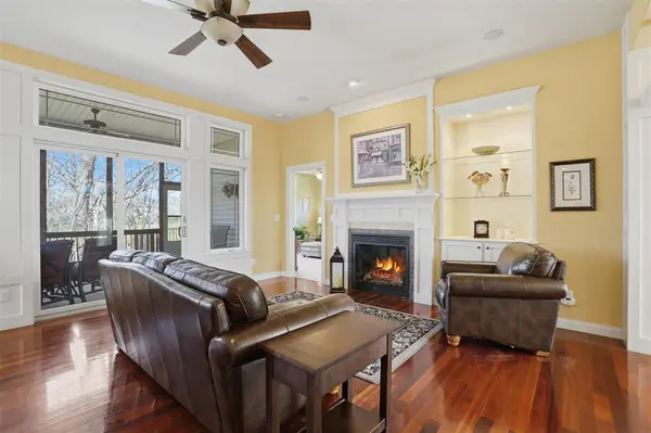 2859 Pine Circle, Coralville, IA 52241