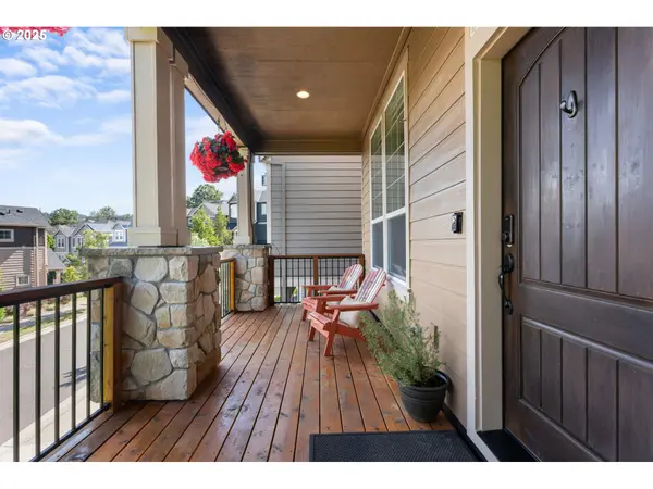 11428 NW Chloe LN, Portland, OR 97229