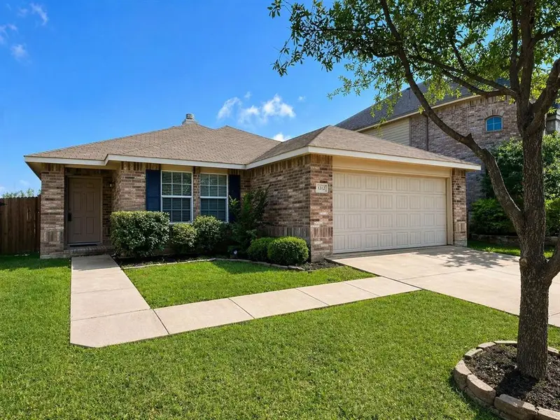 1312 Amazon Drive, Fort Worth, TX 76247