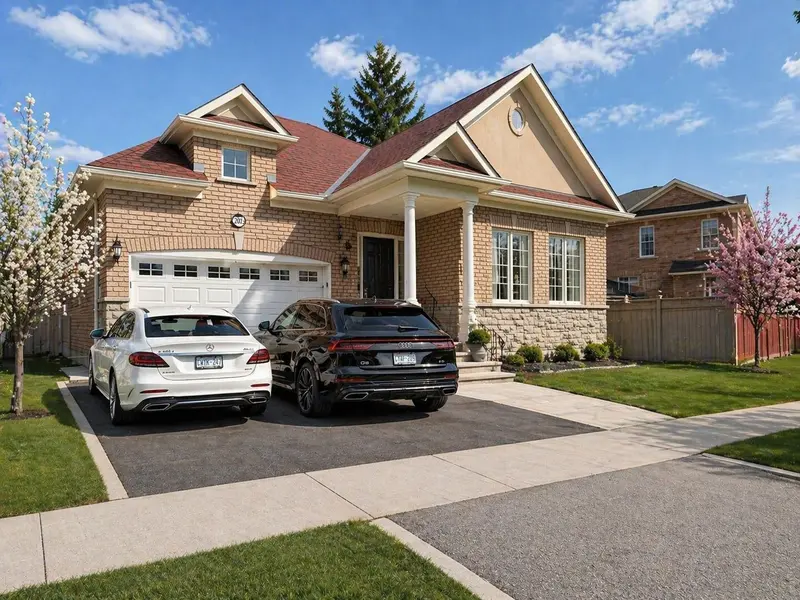 203 Starling BLVD, Vaughan, ON L4H 3J4