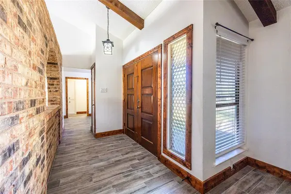 640 Ivy Ann Drive, Woodway, TX 76712